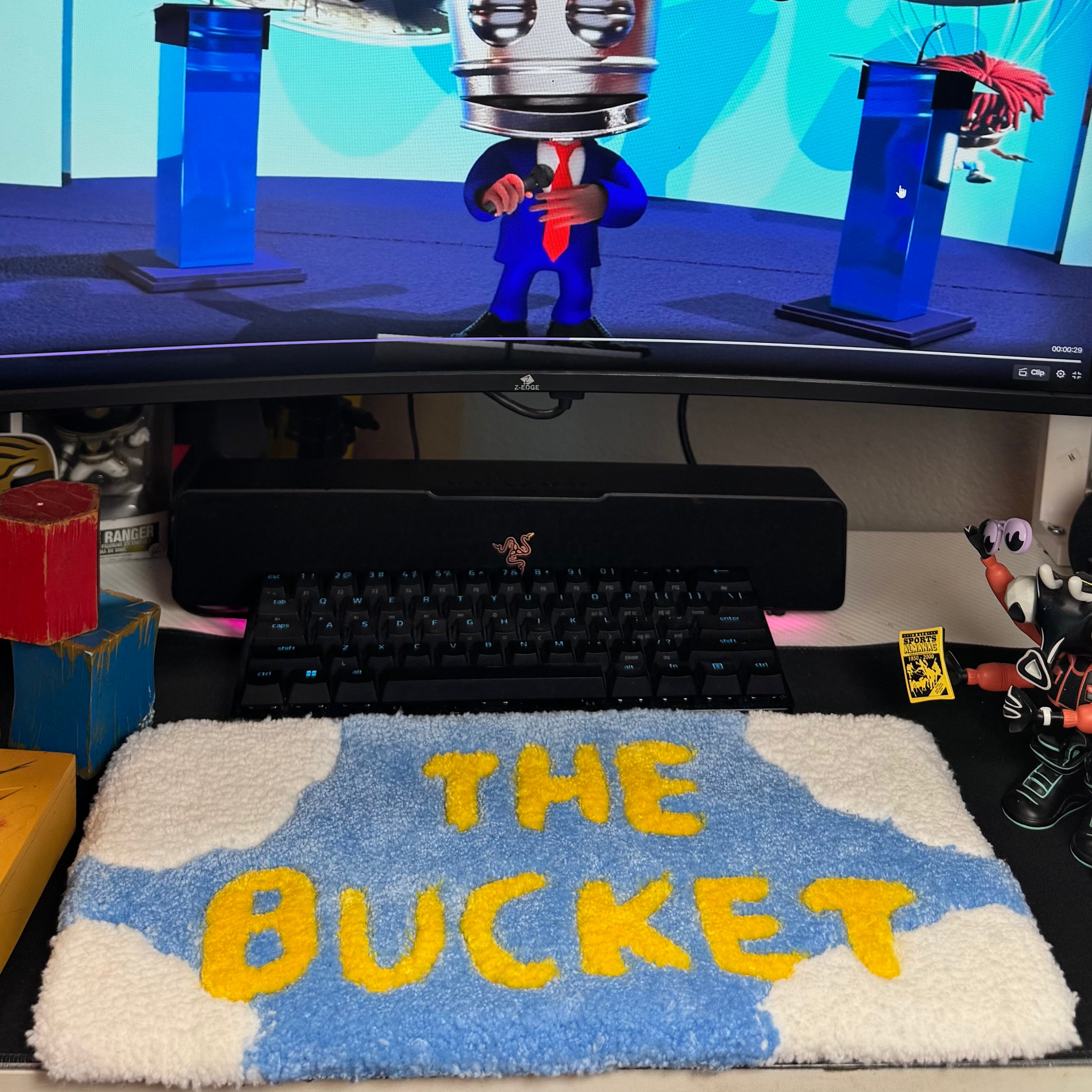 The bucket keyboard rug ( FULL SIZE ) 8” x 15”